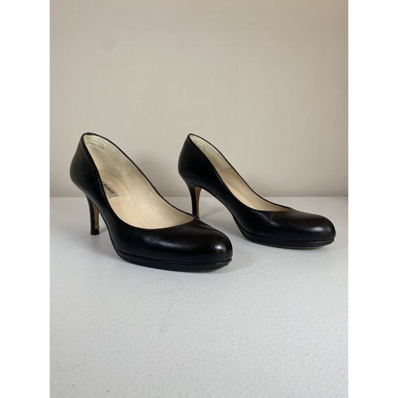 LK Bennett Pump Womens Size 7 US 37.5 EU Black Leather Slip On Heels Shoes *FLAW - Picture 1 of 9